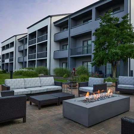 Hotel Courtyard St. Louis Westport Plaza